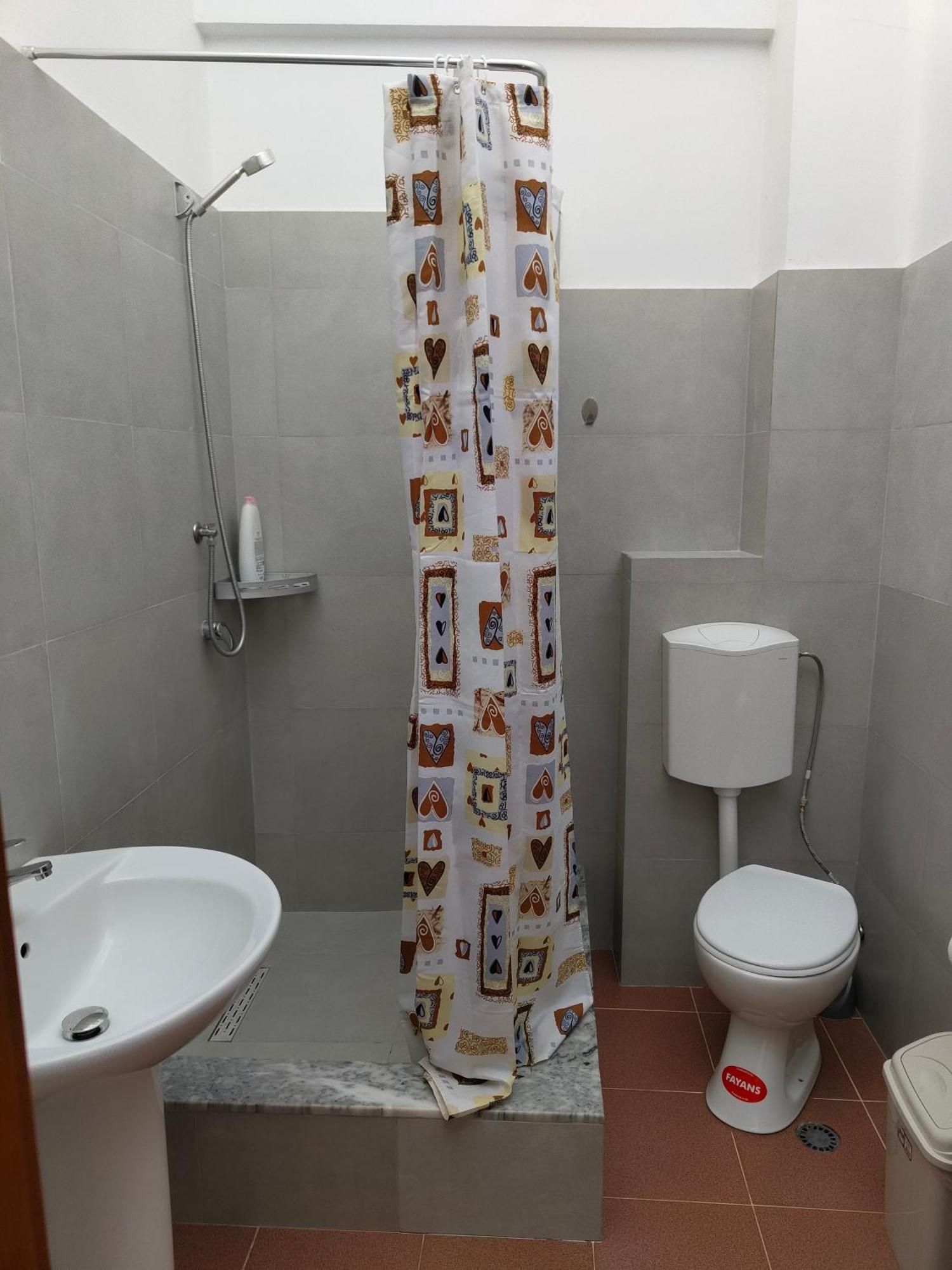 Tias Hostel Шкодер Экстерьер фото